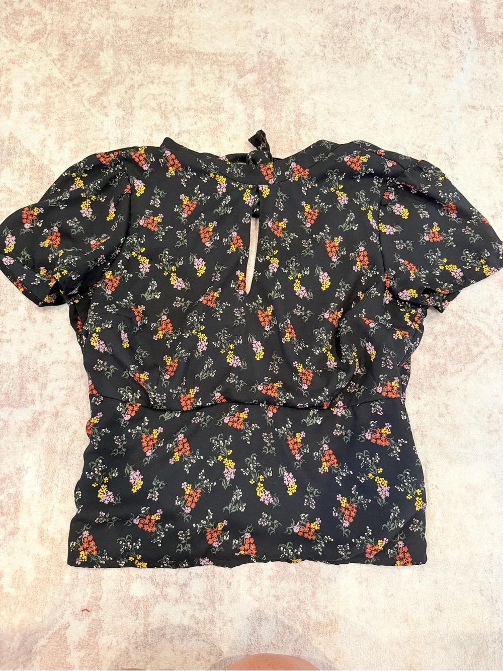 Abercrombie & Fitch Women’s Medium Black Floral Puff-Sleeve Blouse